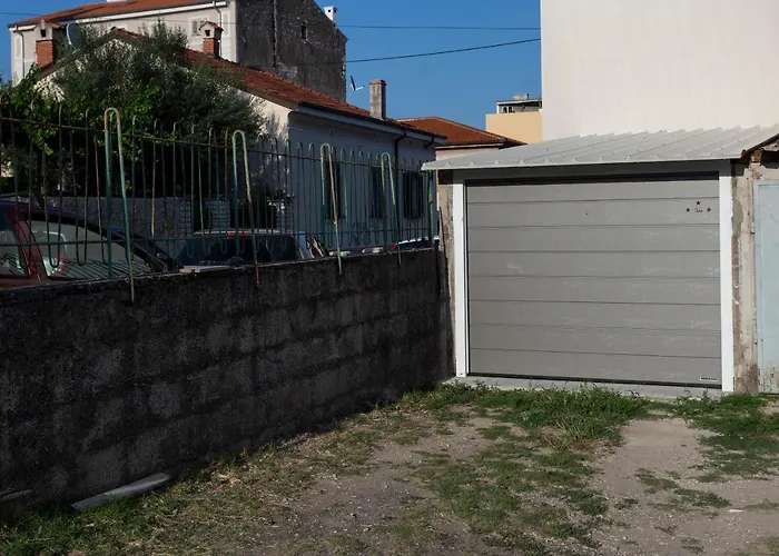 Apartment Izis Centar Pule *